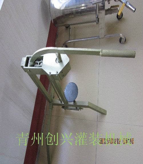 葡萄酒软木塞打塞机